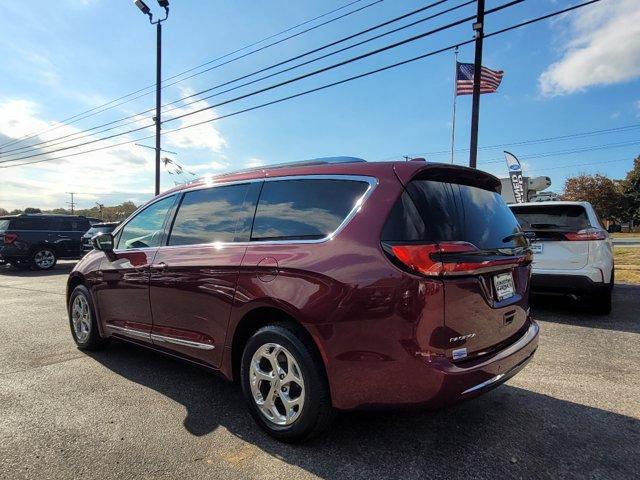 used 2021 Chrysler Pacifica car, priced at $34,894