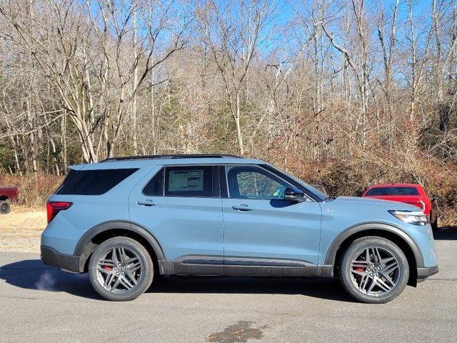 new 2025 Ford Explorer car, priced at $48,255