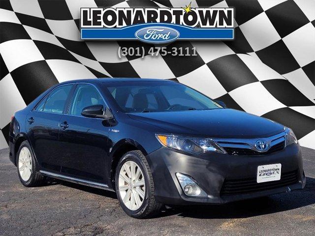 used 2013 Toyota Camry Hybrid car, priced at $10,500