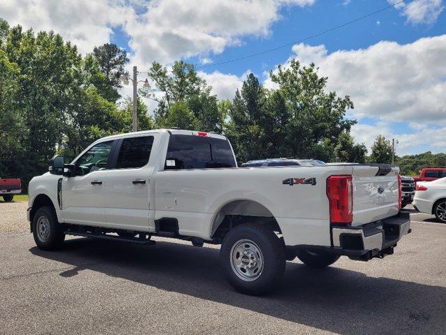 new 2024 Ford F-250 car, priced at $48,770