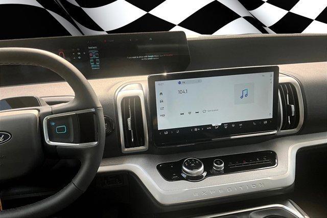 new 2025 Ford Expedition Max car, priced at $72,730