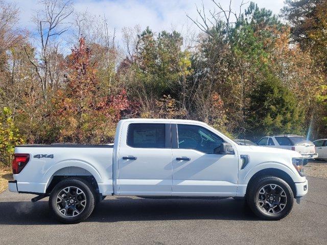 new 2024 Ford F-150 car, priced at $42,215