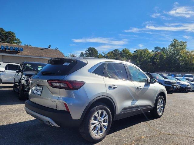 new 2024 Ford Escape car, priced at $28,055