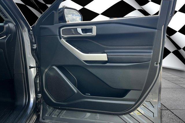 used 2022 Ford Explorer car, priced at $25,984