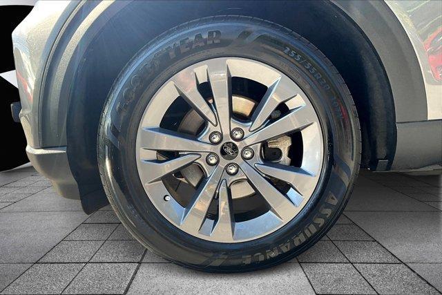 used 2022 Ford Explorer car, priced at $28,984