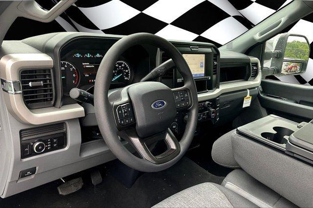 new 2025 Ford F-350 car, priced at $58,241