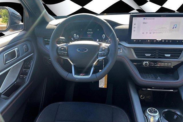 new 2025 Ford Explorer car, priced at $55,511