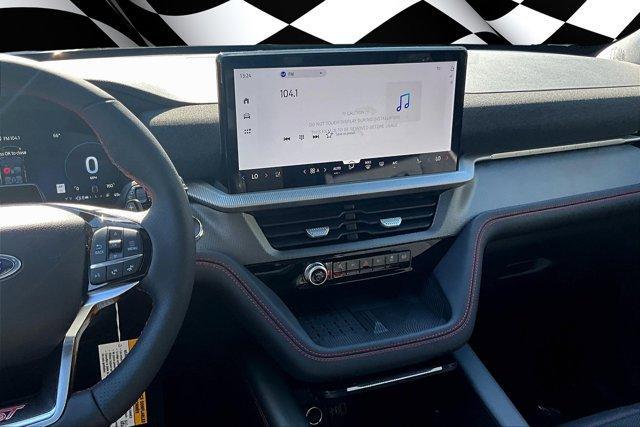 new 2025 Ford Explorer car, priced at $55,511