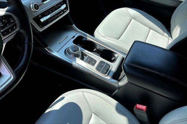 used 2021 Ford Explorer car, priced at $26,894
