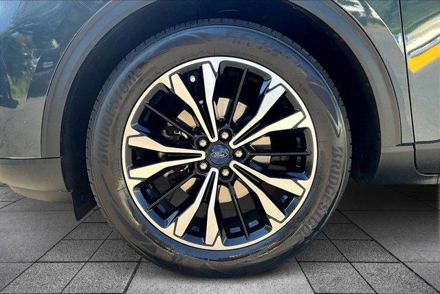 used 2022 Ford Escape car, priced at $20,894