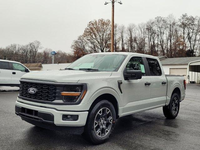 new 2024 Ford F-150 car, priced at $41,106