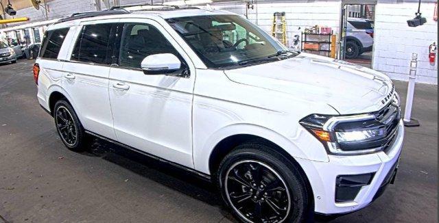 used 2022 Ford Expedition car, priced at $41,355
