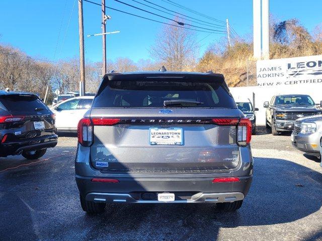 new 2025 Ford Explorer car, priced at $46,400