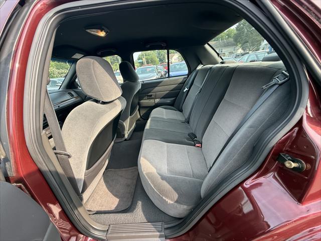 used 2005 Ford Crown Victoria car, priced at $5,895
