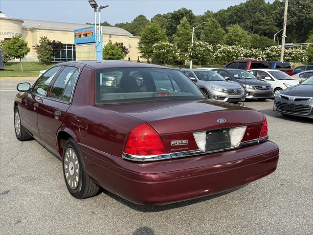 used 2005 Ford Crown Victoria car, priced at $5,895