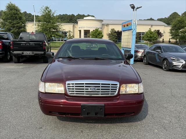 used 2005 Ford Crown Victoria car, priced at $5,895