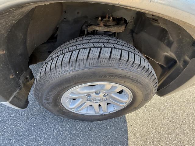 used 2006 Toyota Tundra car, priced at $10,700