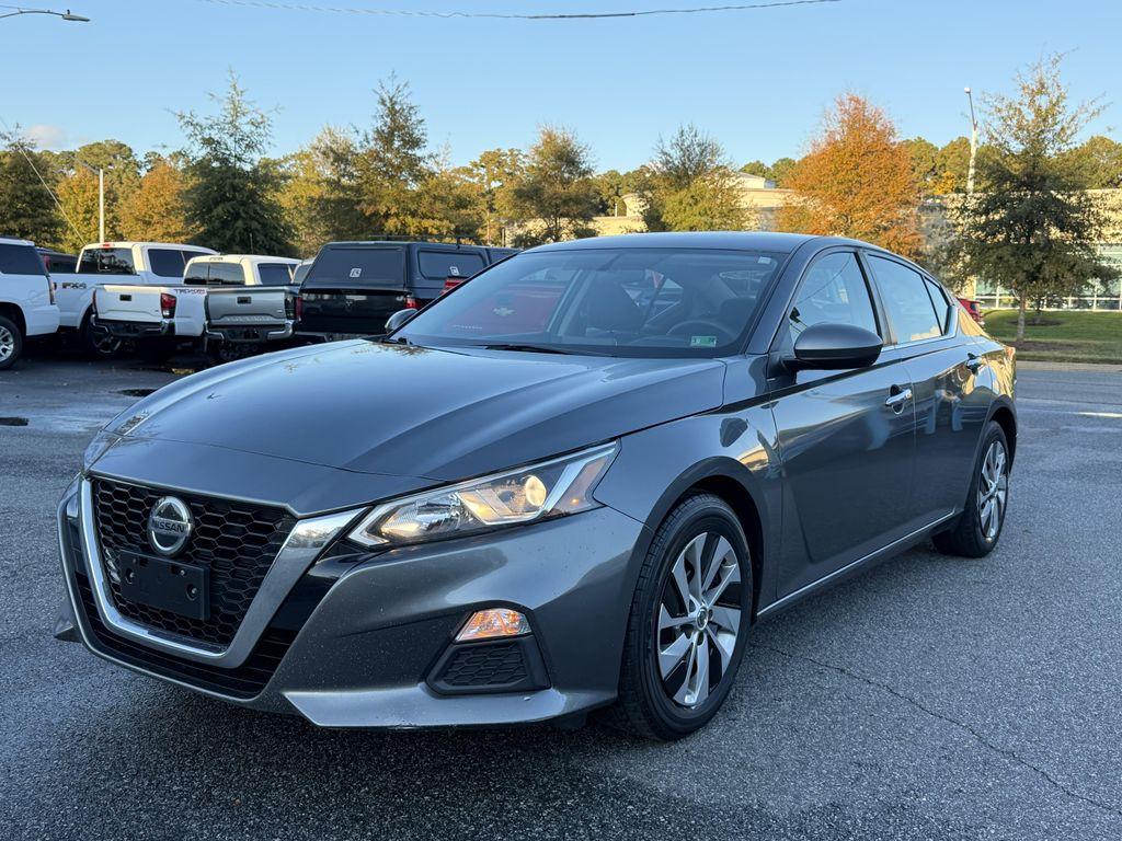 used 2020 Nissan Altima car, priced at $10,200