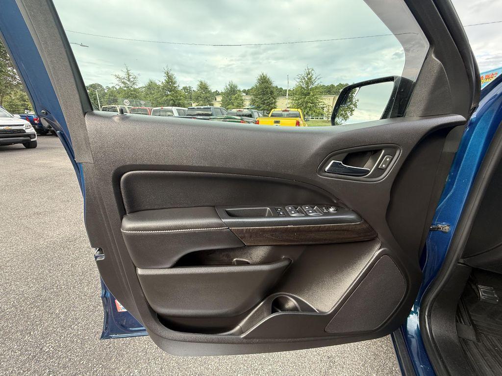 used 2019 GMC Canyon car, priced at $23,899