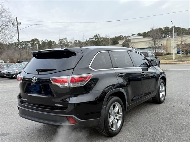 used 2015 Toyota Highlander car, priced at $16,995