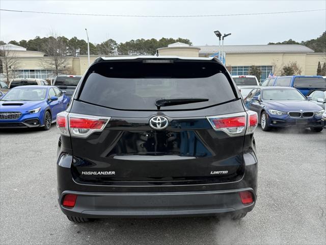 used 2015 Toyota Highlander car, priced at $16,995