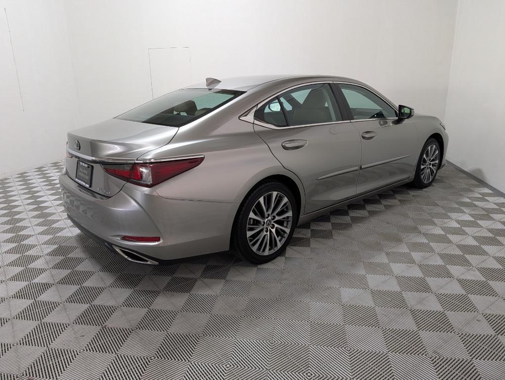 used 2020 Lexus ES 350 car, priced at $29,900