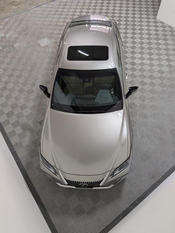 used 2020 Lexus ES 350 car, priced at $29,900