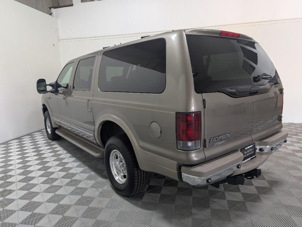 used 2002 Ford Excursion car, priced at $14,900