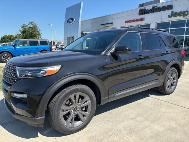 new 2024 Ford Explorer car, priced at $48,447