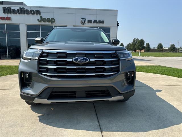 new 2025 Ford Explorer car, priced at $47,500