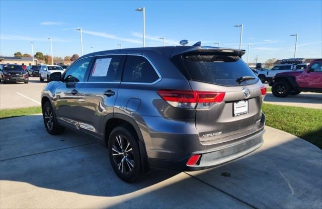 used 2018 Toyota Highlander car