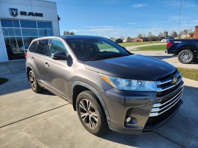 used 2018 Toyota Highlander car