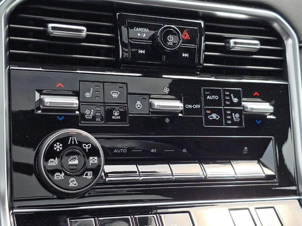 new 2025 Nissan Armada car, priced at $81,840