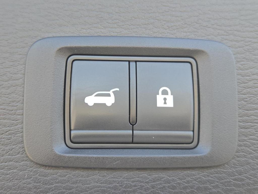 used 2023 Mitsubishi Outlander PHEV car, priced at $29,900