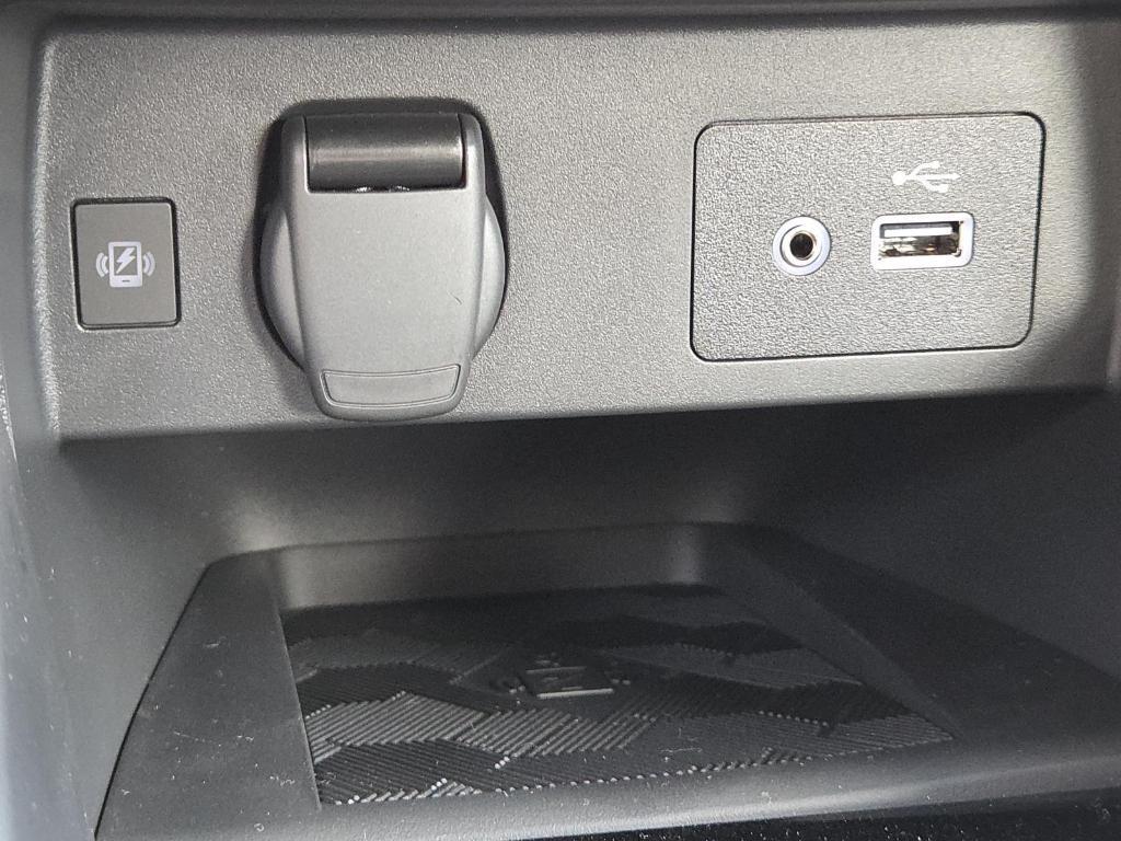 new 2025 Nissan Versa car, priced at $22,093