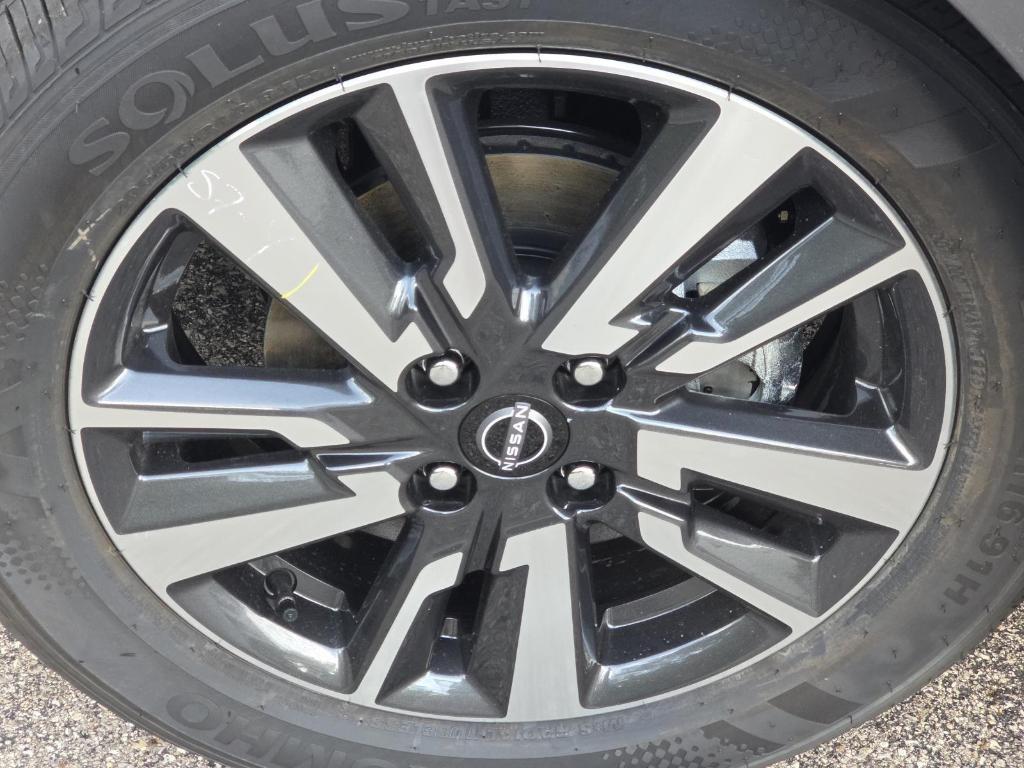 new 2025 Nissan Versa car, priced at $22,093