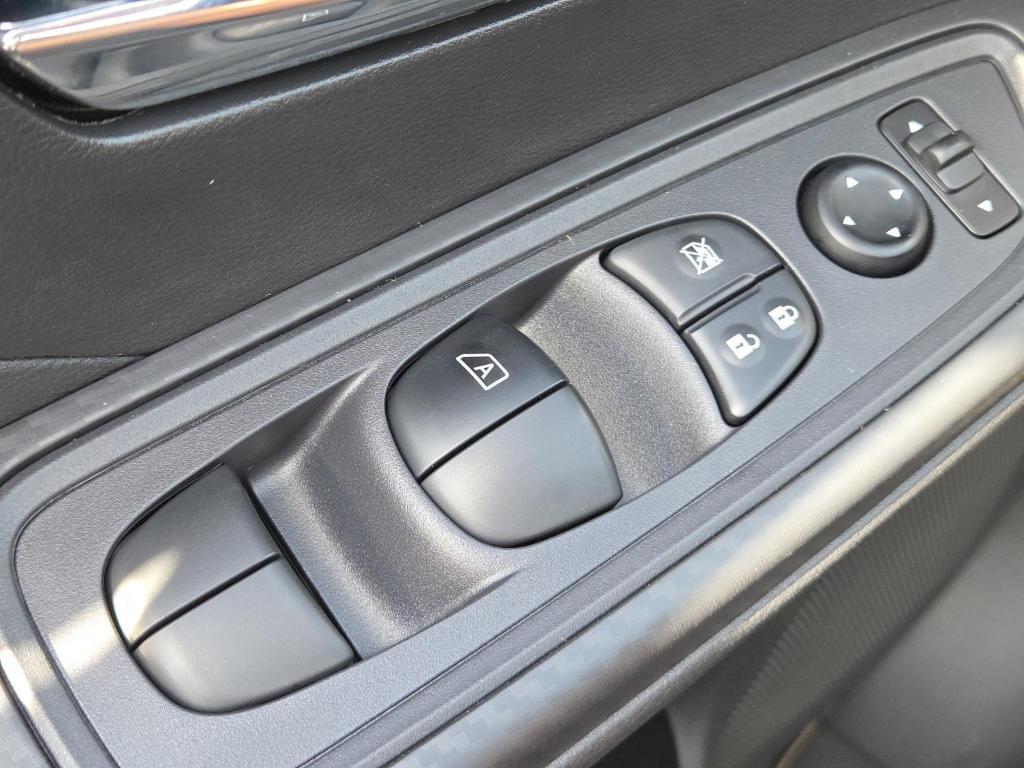 new 2025 Nissan Versa car, priced at $22,093