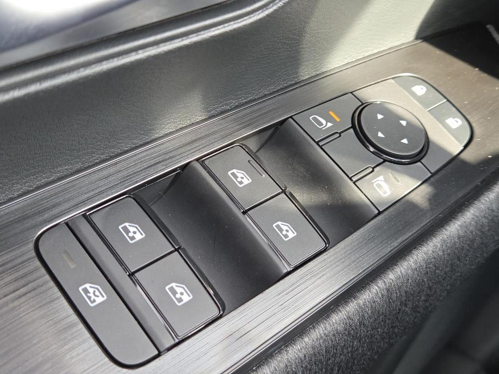 new 2026 Nissan Kicks car, priced at $29,390