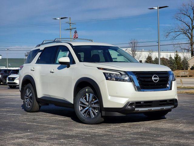new 2024 Nissan Pathfinder car, priced at $44,383