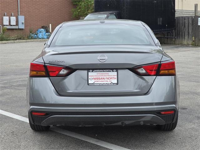 new 2025 Nissan Altima car, priced at $25,678