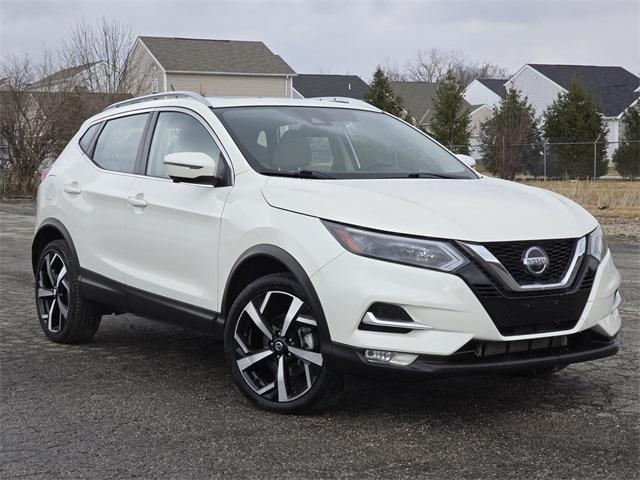 used 2022 Nissan Rogue Sport car, priced at $23,200