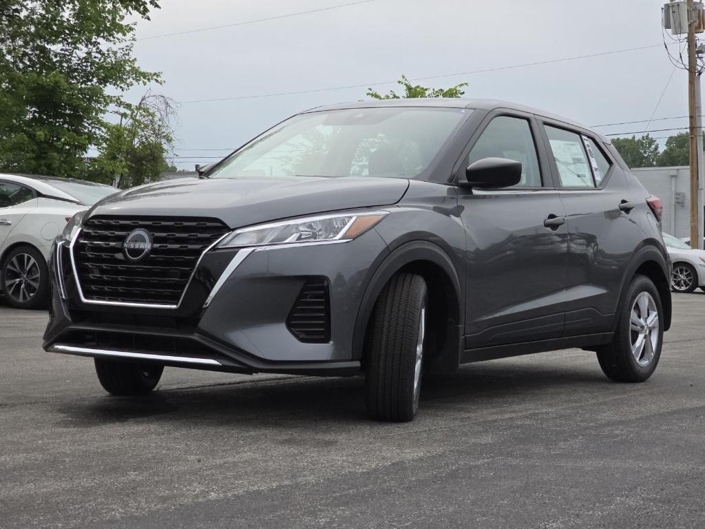 new 2025 Nissan Kicks Play car, priced at $22,757
