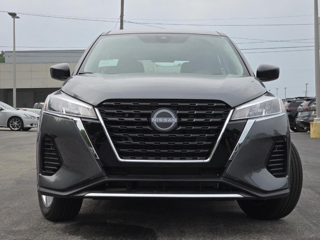new 2025 Nissan Kicks Play car, priced at $22,757