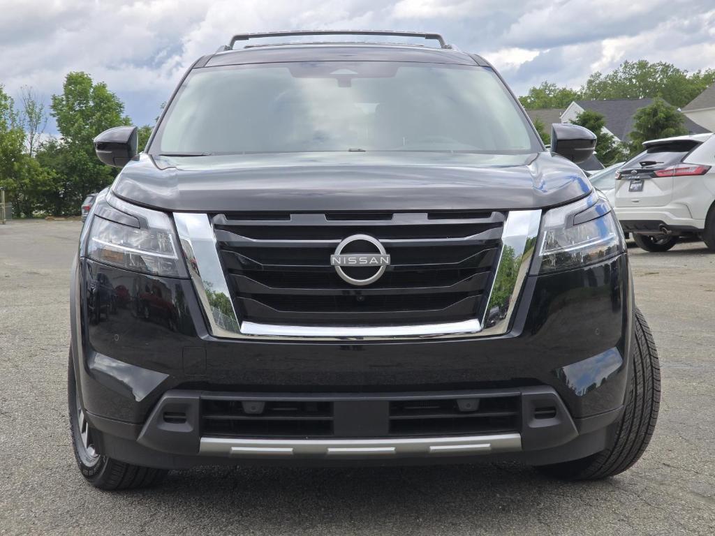 used 2024 Nissan Pathfinder car, priced at $39,600
