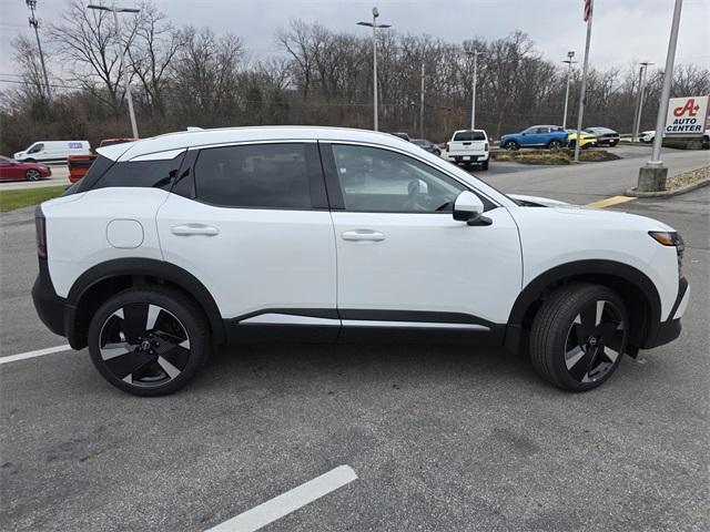 new 2025 Nissan Kicks car, priced at $28,000