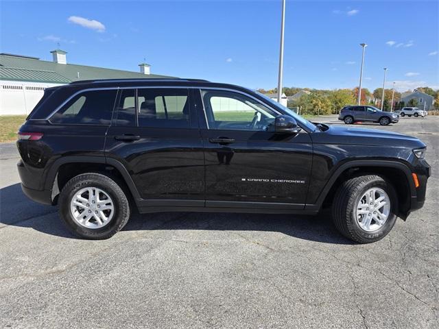 used 2022 Jeep Grand Cherokee car, priced at $33,000