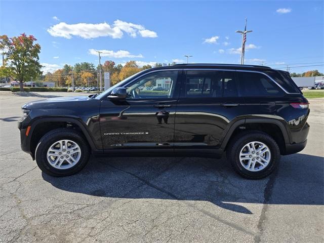 used 2022 Jeep Grand Cherokee car, priced at $33,000