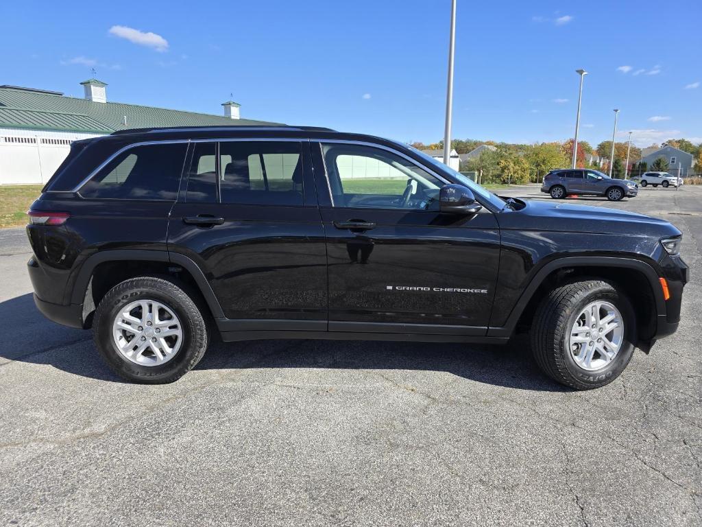 used 2022 Jeep Grand Cherokee car, priced at $30,000