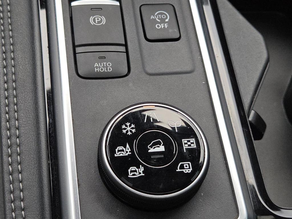 used 2023 Nissan Pathfinder car, priced at $39,400