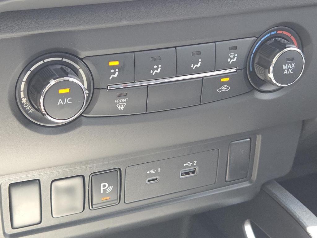 new 2025 Nissan Frontier car, priced at $36,865
